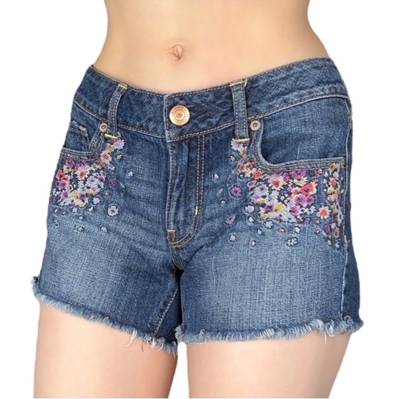 AE American Eagle Womens Embroidered Floral Detailed Fringed Hem Jean Sh… - Picture 1 of 11